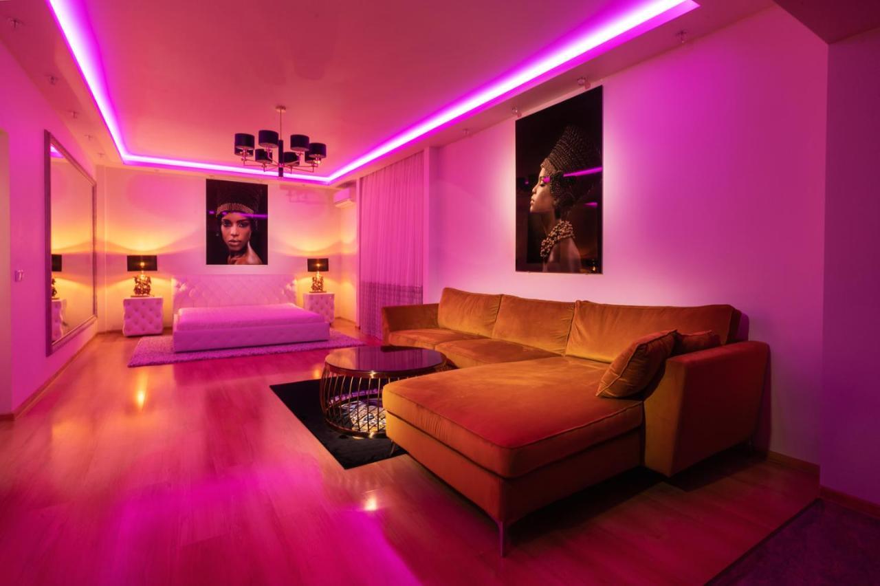 Premium Jacuzzi Apartment Клайпеда Экстерьер фото